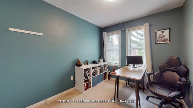 Additional image 36 of 15 Yates Ave