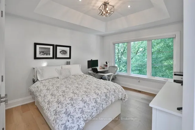 Additional image 31 of 182 Charnwood Dr