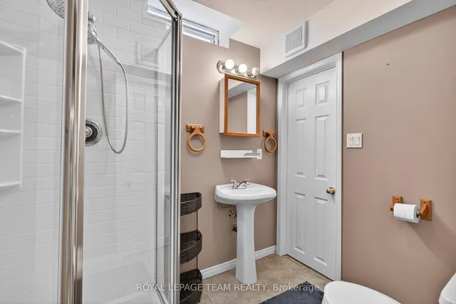 Additional image 21 of 2 Torada Crt