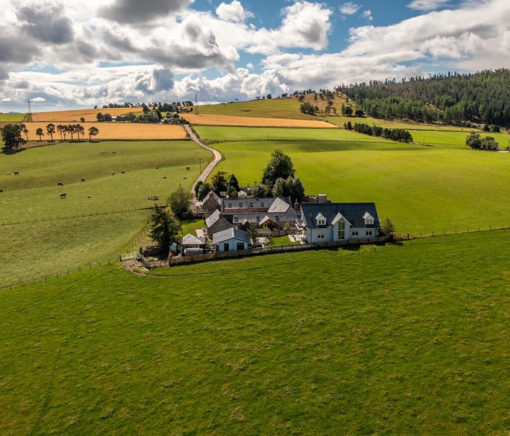 Additional image 62 of Gateside Steading, Lumphanan, Banchory, Kincardineshire