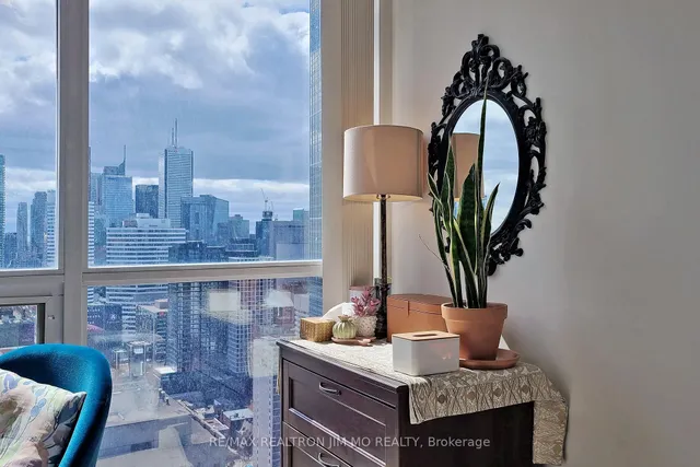 Additional image 17 of 21 Carlton St Unit 3809