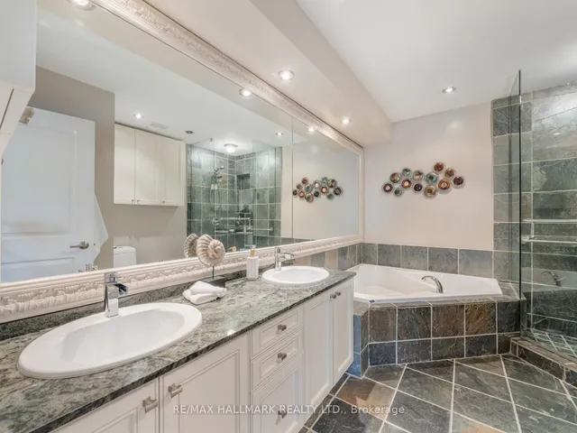 Additional image 24 of 2012 Queen St Unit 306