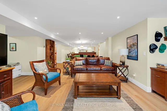 Additional image 36 of 119 Princess Anne Cres