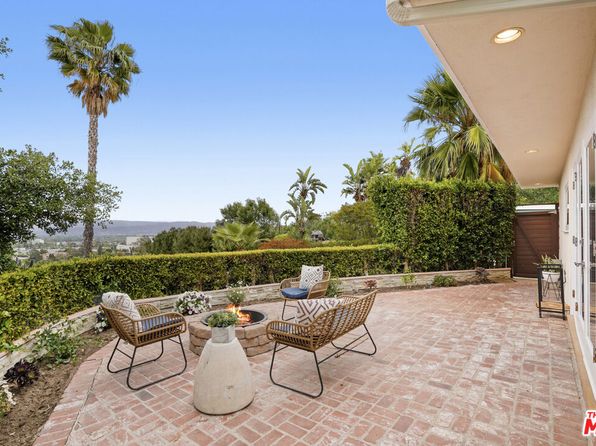 15224 Encanto Dr, Sherman Oaks, CA 91403