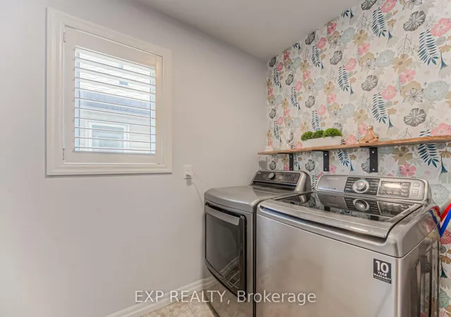 Additional image 25 of 403 Moorlands Cres