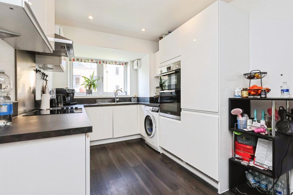 Additional image 3 of New House Farm Drive, Northfield, Birmingham