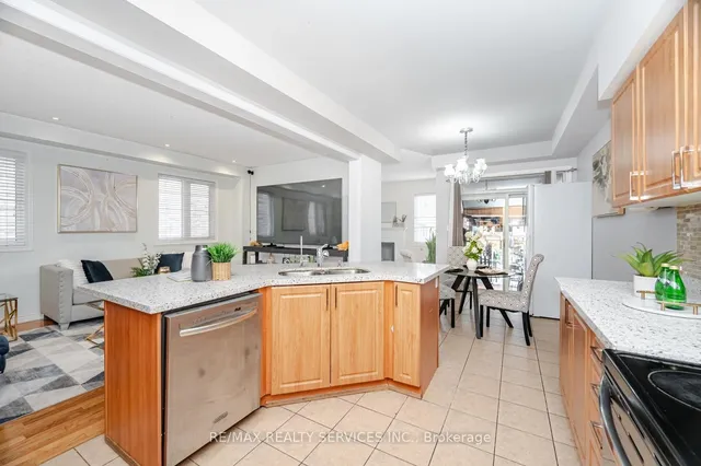 Additional image 9 of 5 Goswell St