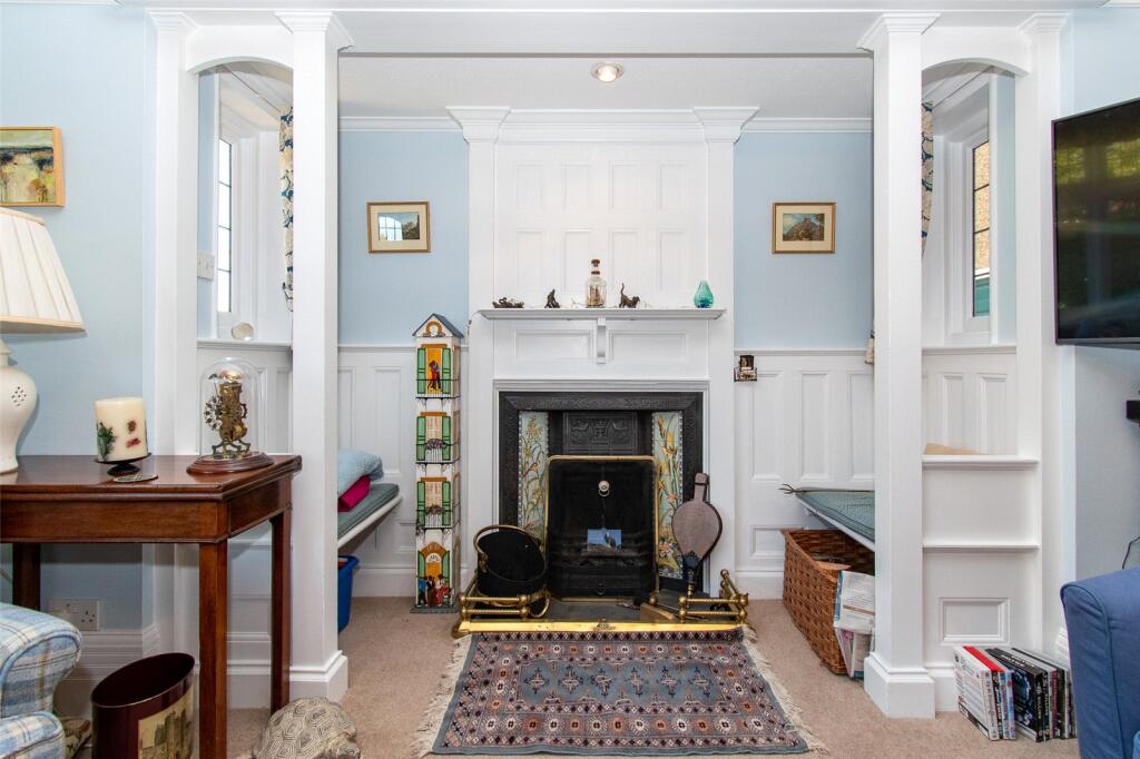 Additional image 5 of Hall Place Gardens, St. Albans, Hertfordshire, AL1