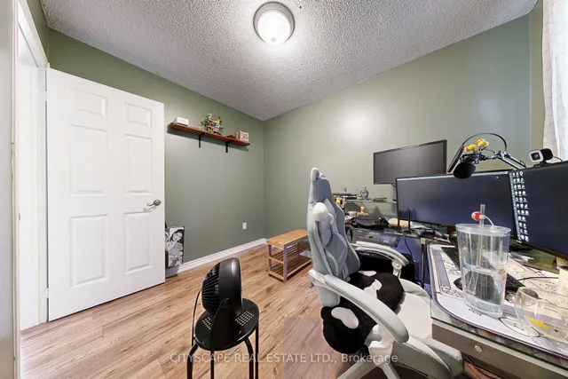 Additional image 24 of 35 Letty Ave