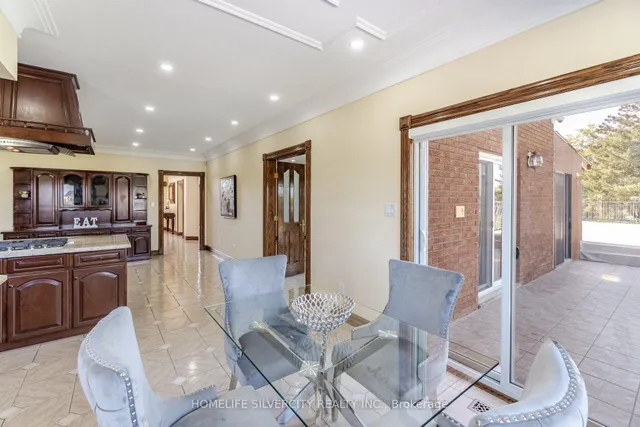 Additional image 10 of 34 Estateview Circ