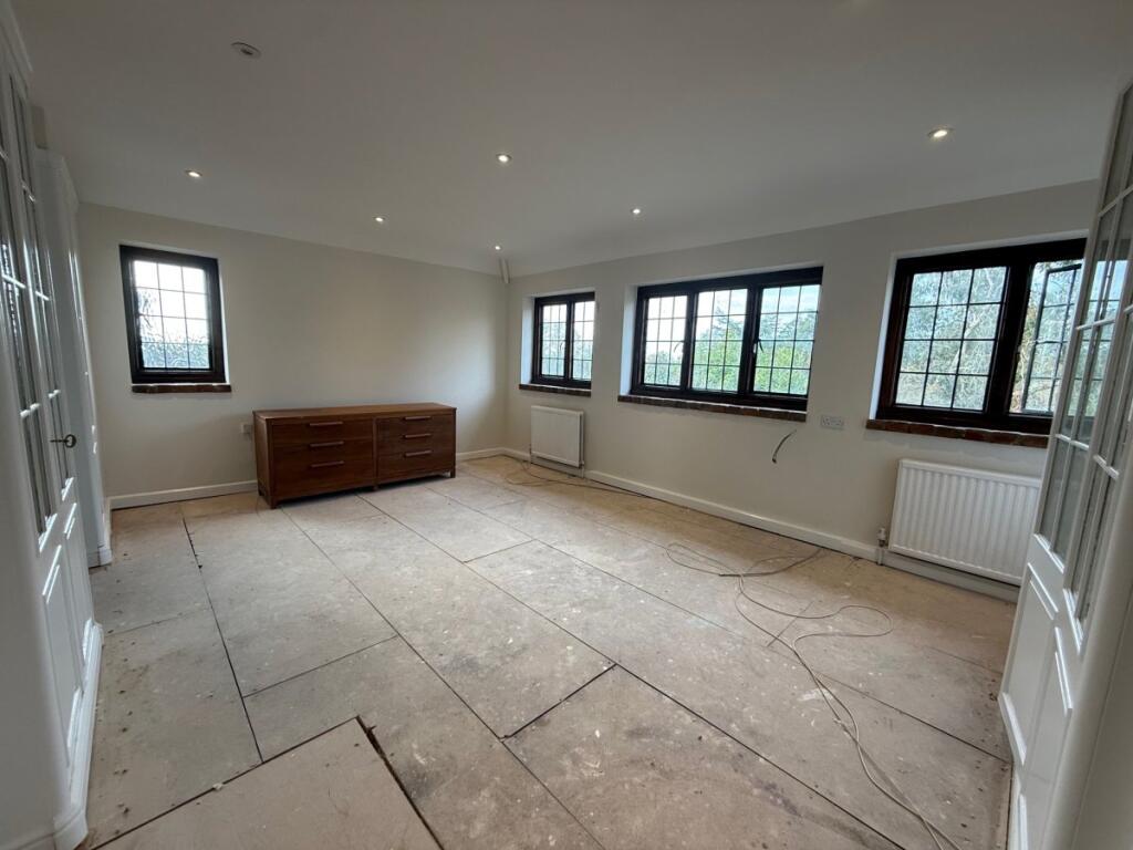 Additional image 23 of Brookmans Avenue, Hatfield