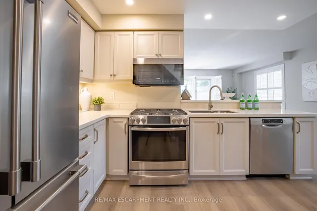 房产图片 11 - 1050 大大道11单元