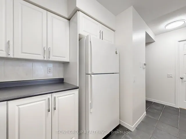 Additional image 15 of 388 Bloor St Unit 1607