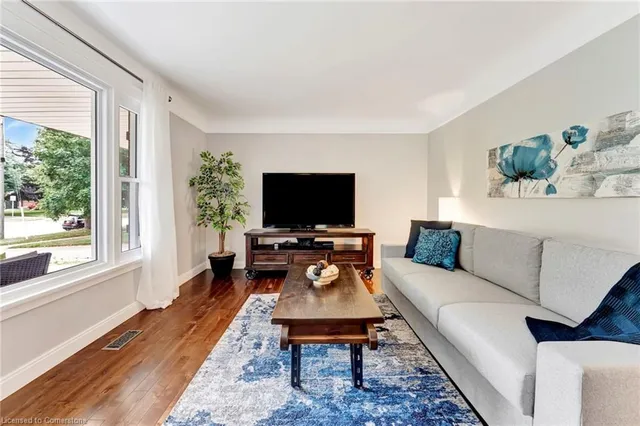 Additional image 11 of 584 Krug St