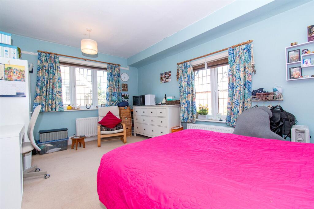 Additional image 15 of Hall Place Gardens, St. Albans, Hertfordshire, AL1