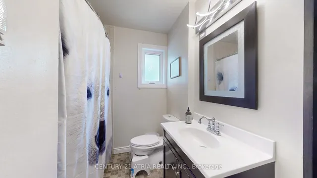 Additional image 22 of 120 Corby Cres