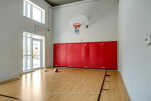 Additional image 32 of 5 Hanna Ave Unit 101