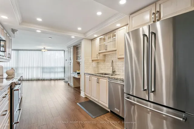 Additional image 7 of 2010 Islington Ave Unit 405