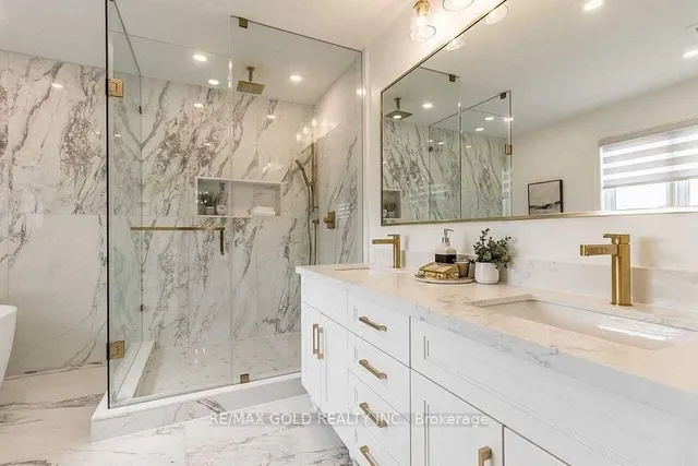 房产图片 17 - 30 Deerglen Dr