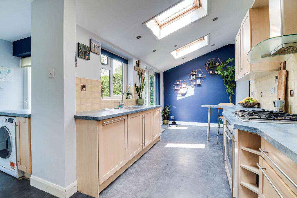 Additional image 9 of Watford Road, Chiswell Green, St Albans, AL2