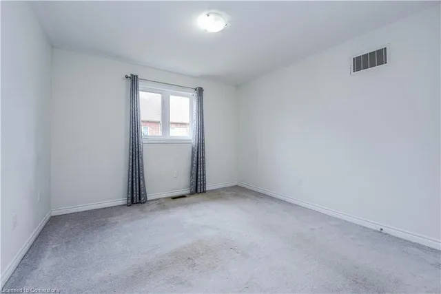 Additional image 34 of 43 Yarmouth St