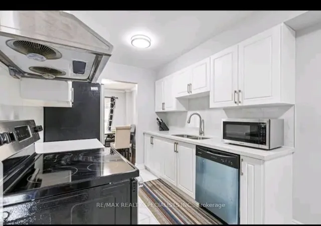 Additional image 35 of 30 Adam St