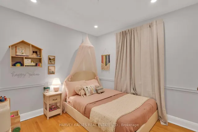 Additional image 27 of 109 Whitmore Ave