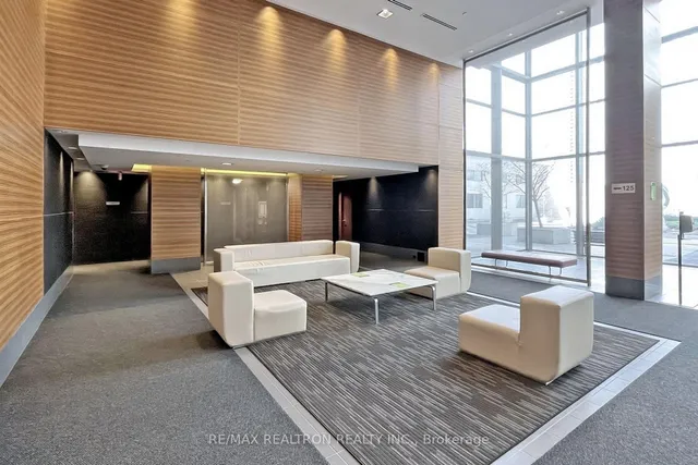 Additional image 8 of 125 Village Green Sq Unit 911