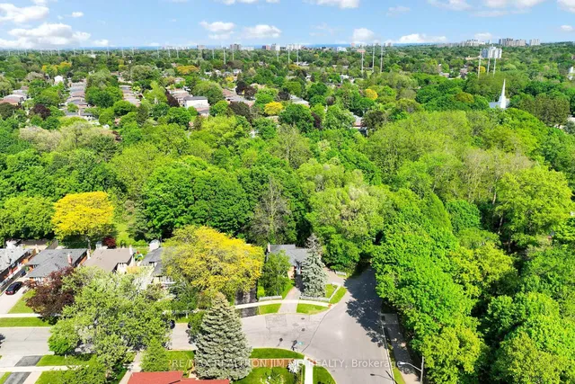 Additional image 36 of 1 Amberdale Dr