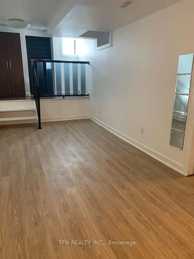 Additional image 7 of 1393 Dundas St