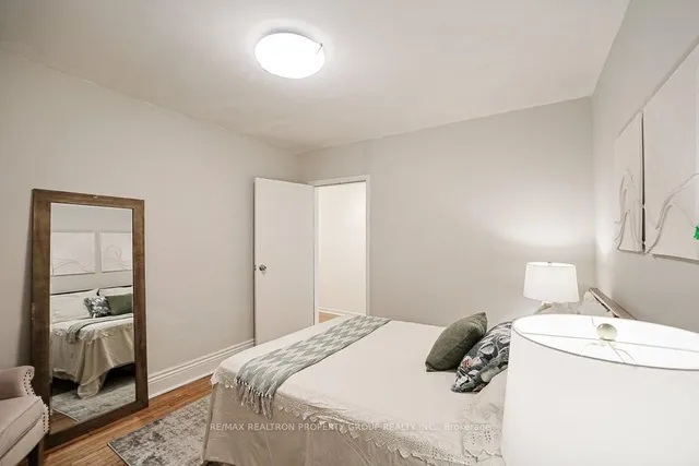 Additional image 13 of 482 Mcroberts Ave