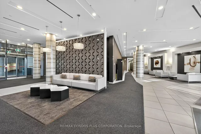 Additional image 30 of 51 East Liberty St Unit 2415