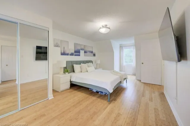 房产图片 17 - 33 Manitoulin Cres