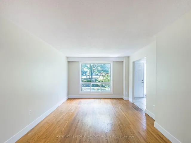 Additional image 13 of 1720 Albion Rd Unit 16