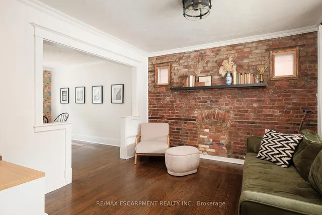 房产图片 6 - 505 Queensdale Ave