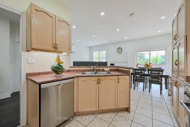 Additional image 15 of 46 Cobblestone Crt