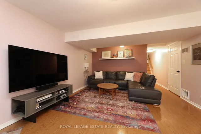 Additional image 31 of 34 Rodeo Ptwy