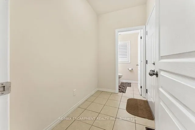 Additional image 8 of 67 Bellroyal Cres