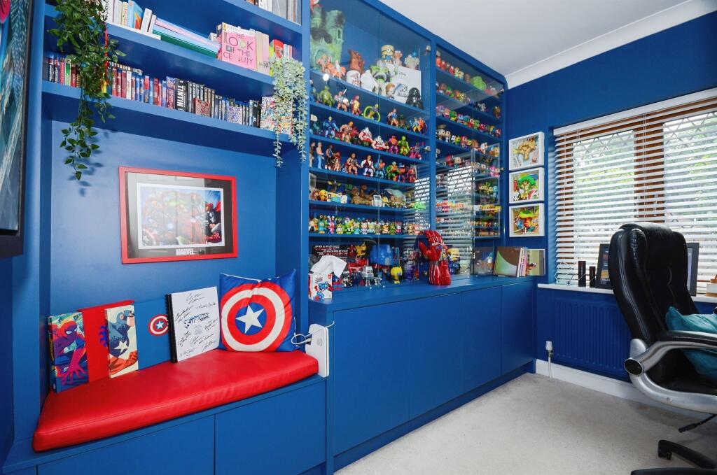 Additional image 8 of Enid Close, Bricket Wood, St. Albans