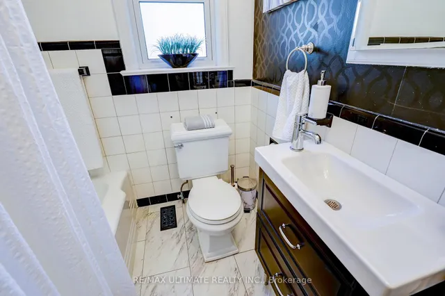 Additional image 15 of 44 Ferris Rd