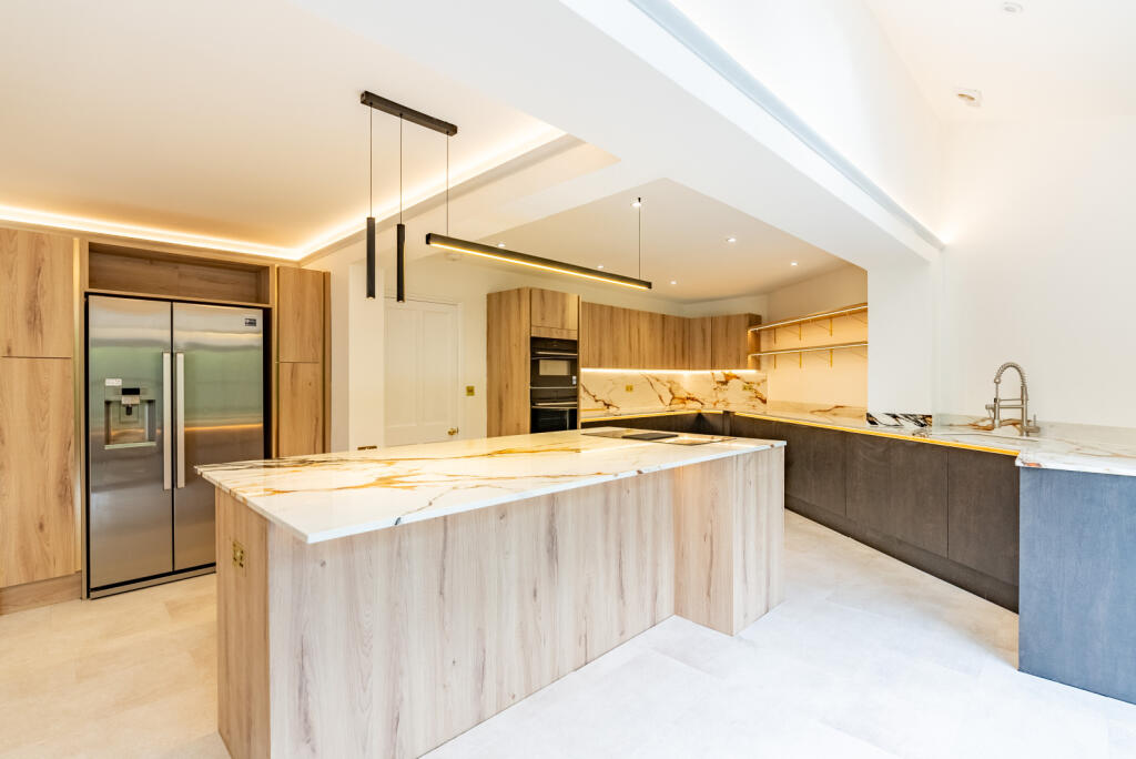 Additional image 8 of Sandpit Lane, St. Albans, Hertfordshire, AL4