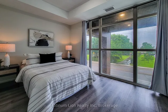 Additional image 21 of 600 North Service Rd Unit 218