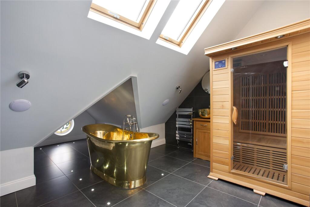 Additional image 14 of York Road, St. Albans, AL1