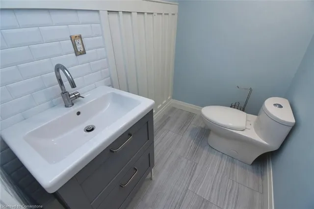 Additional image 32 of 33 Wilmar Crt