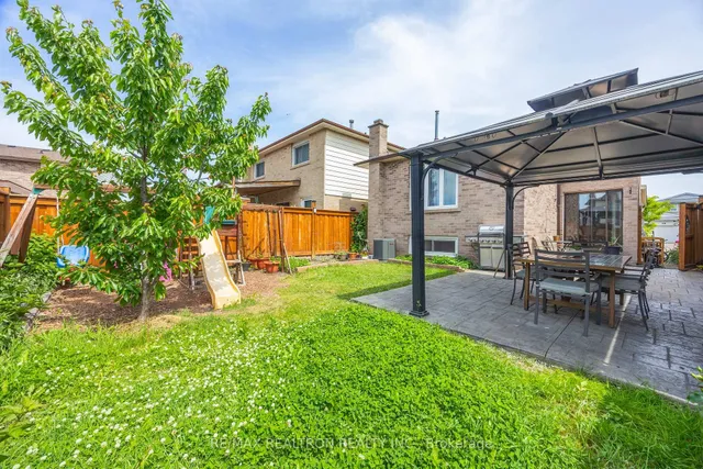 Additional image 32 of 57 Franca Cres