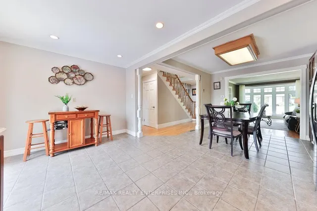 Additional image 7 of 111 Elgin Dr