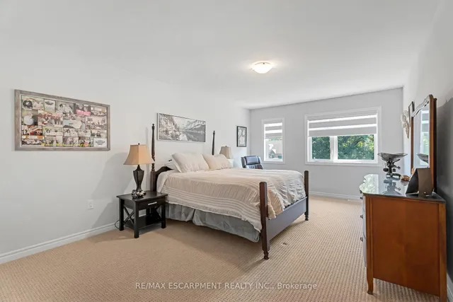 Additional image 23 of 19 Welch Lane