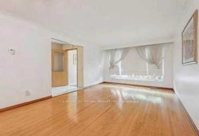 Additional image 4 of 152 Weir Cres