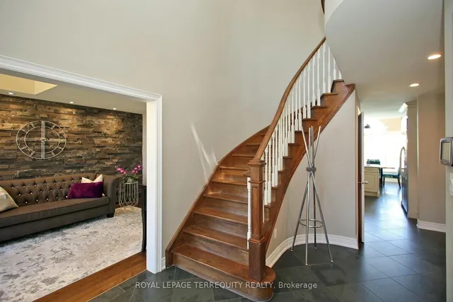 Additional image 6 of 3 Riviera Rdge