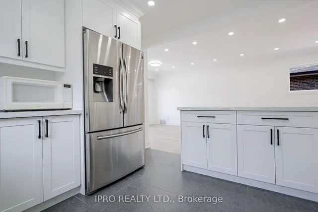 Additional image 14 of 1355 Pharmacy Ave